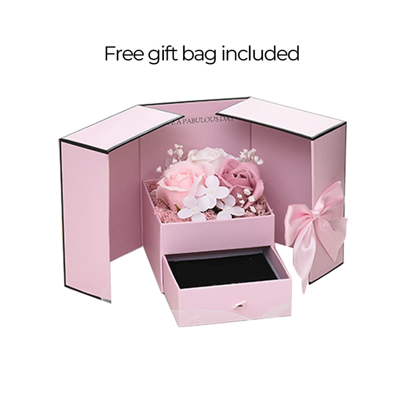 Coffret à bijoux en fleur de rose